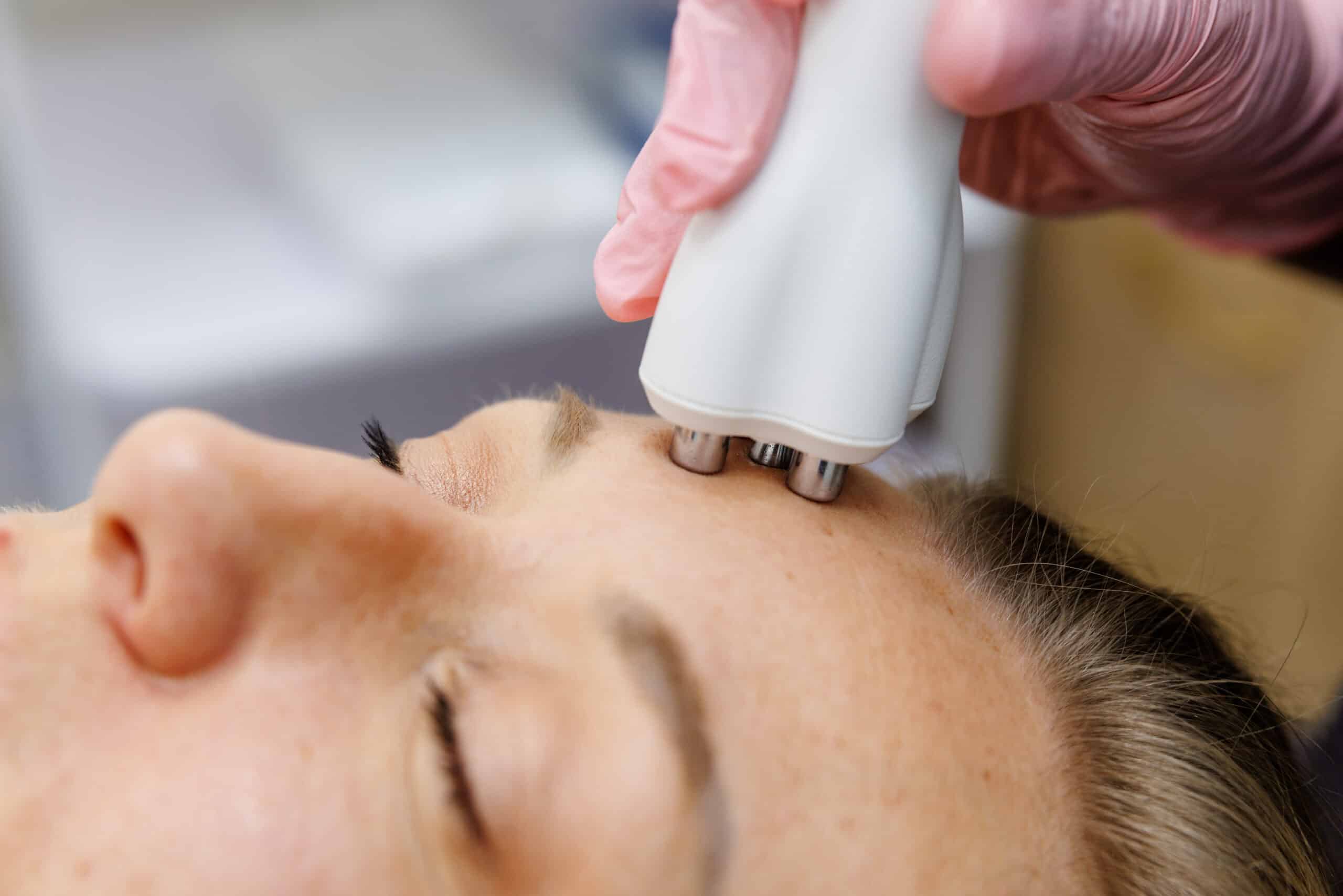 Why Client Choose the Queen Bee Lifting Facial
